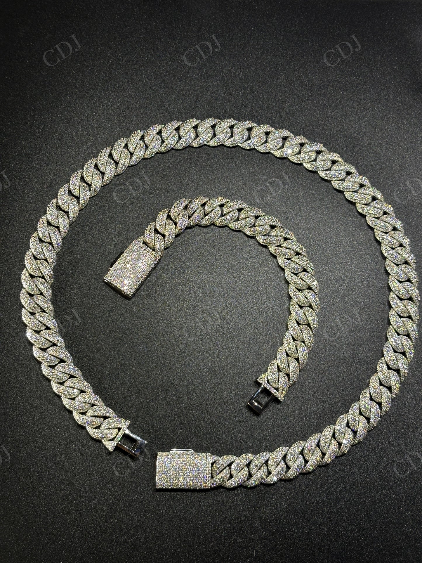 14mm Round Middle Curve Bezel Silver Moissanite Chain